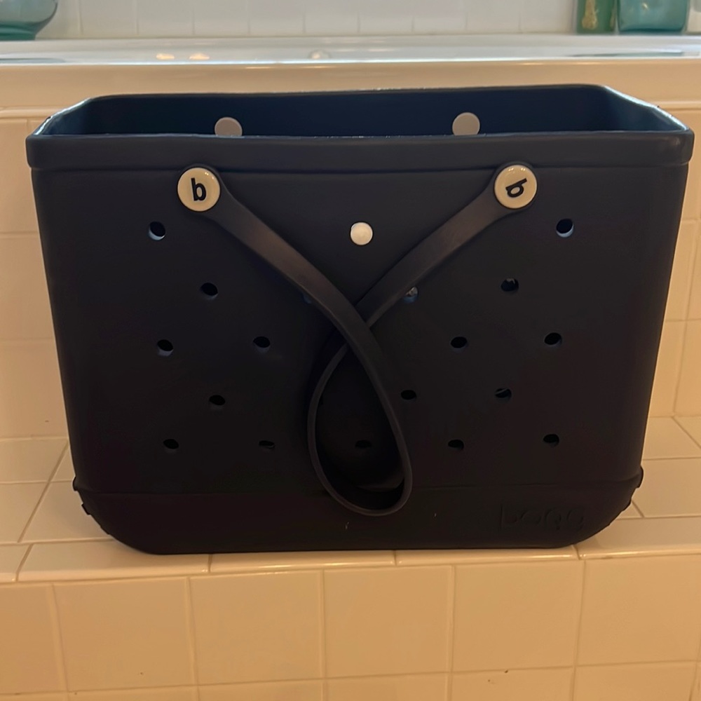 Bogg Bag-Navy-gently used, like new!